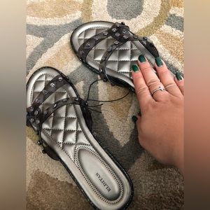 Elditas sandals. Size 9. Brand new